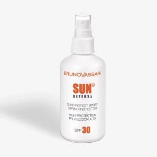 Сонцезахисний спрей з SPF 30 SUN DEFENSE Sun Protect Spray SPF30